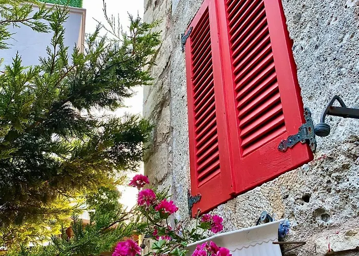 酒店 Marissa Boutique 3*